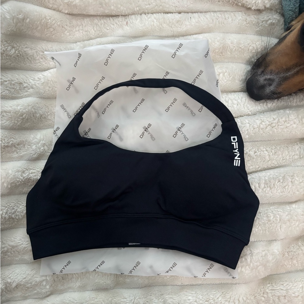 Dfyne Halter Sports Bra